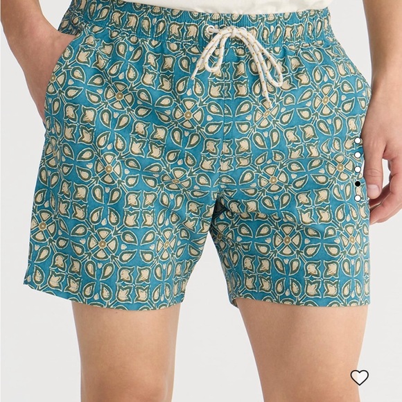 New with tags j crew 6 inch swim trunks - Picture 2 of 4